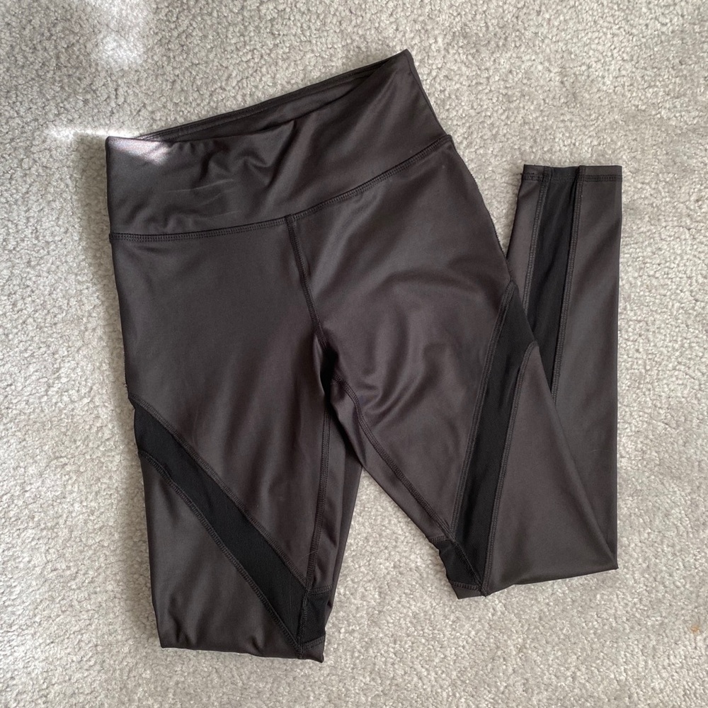 Forever 21 Mesh Panel Leggings S
